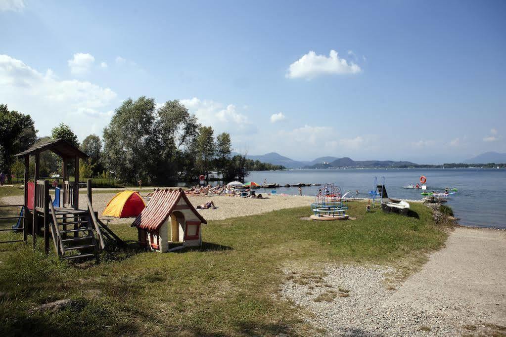Campeggio Smeraldo Dormelletto Bagian luar foto